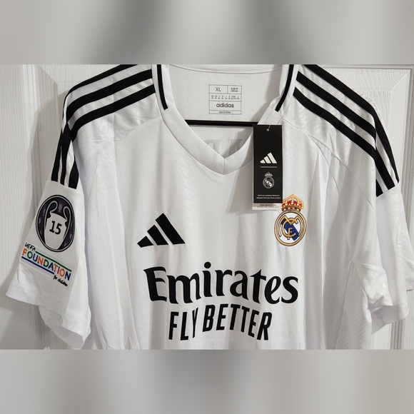 Mbappe Real Madrid 24/25 Home Jersey XL - Picture 3 of 9